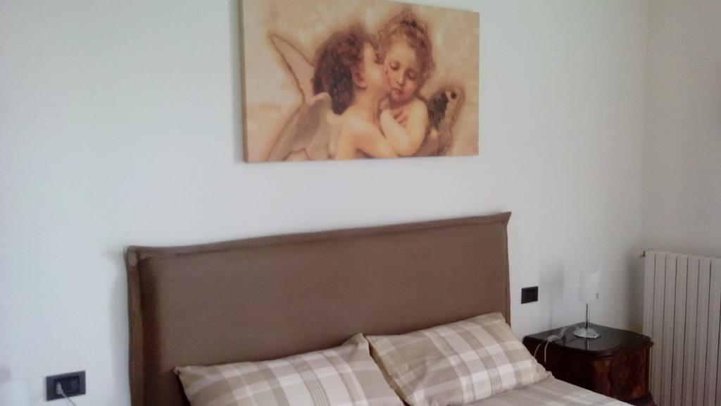Bed and Breakfast Crespi House à Parabiago Chambre photo
